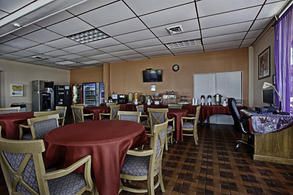 Bayview Inn And Suites Atlantic City Esterno foto