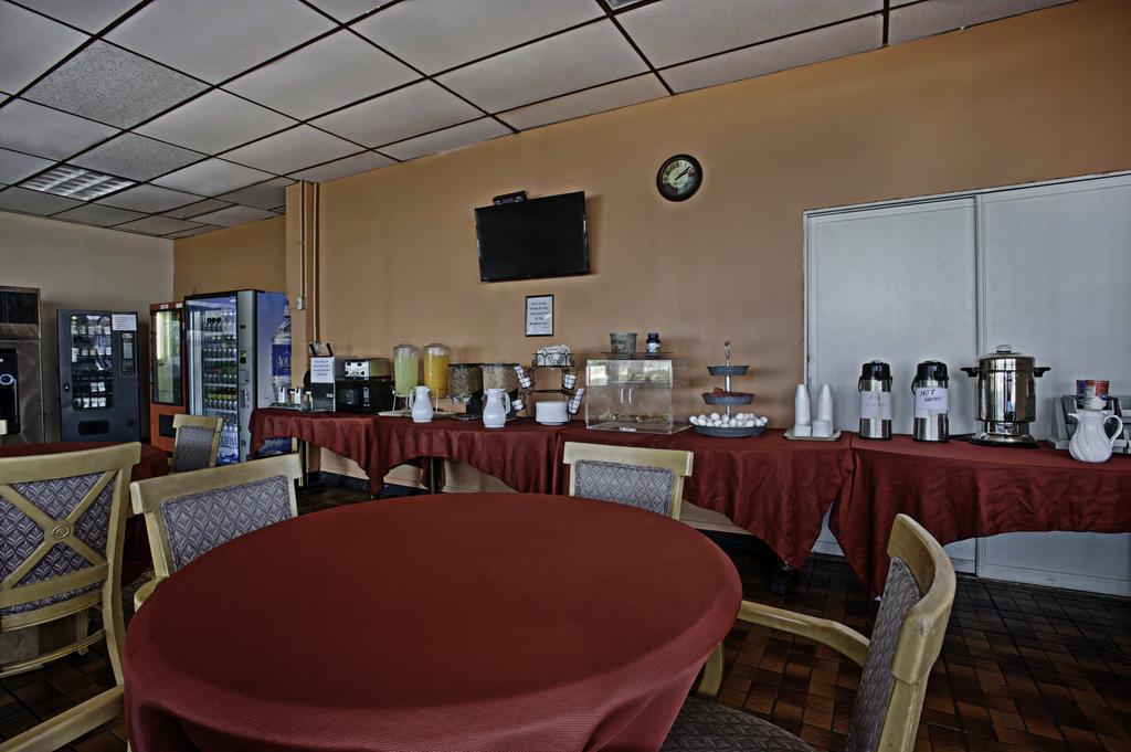 Bayview Inn And Suites Atlantic City Esterno foto